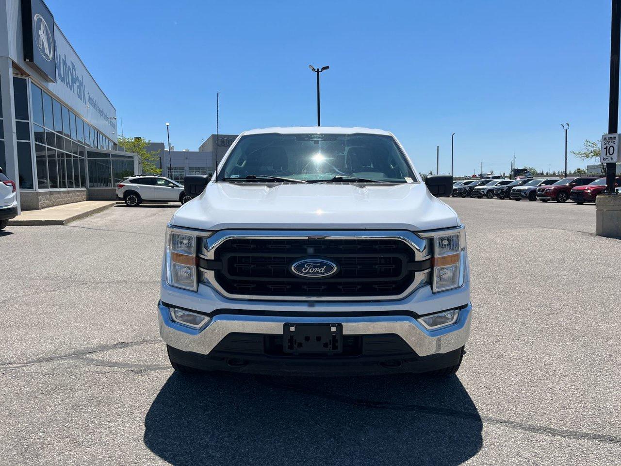 2022 Ford F-150 XLT 4WD SuperCab 6.5' Box Photo2