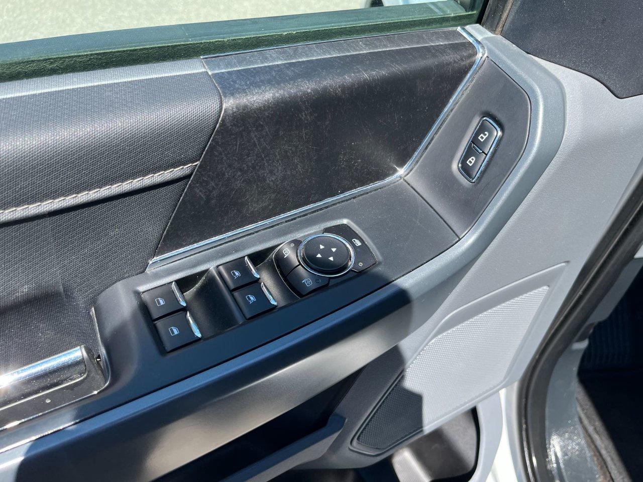 2022 Ford F-150 XLT 4WD SuperCab 6.5' Box Photo