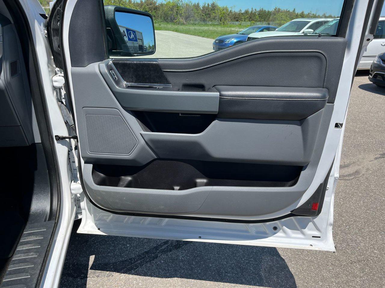 2022 Ford F-150 XLT 4WD SuperCab 6.5' Box Photo