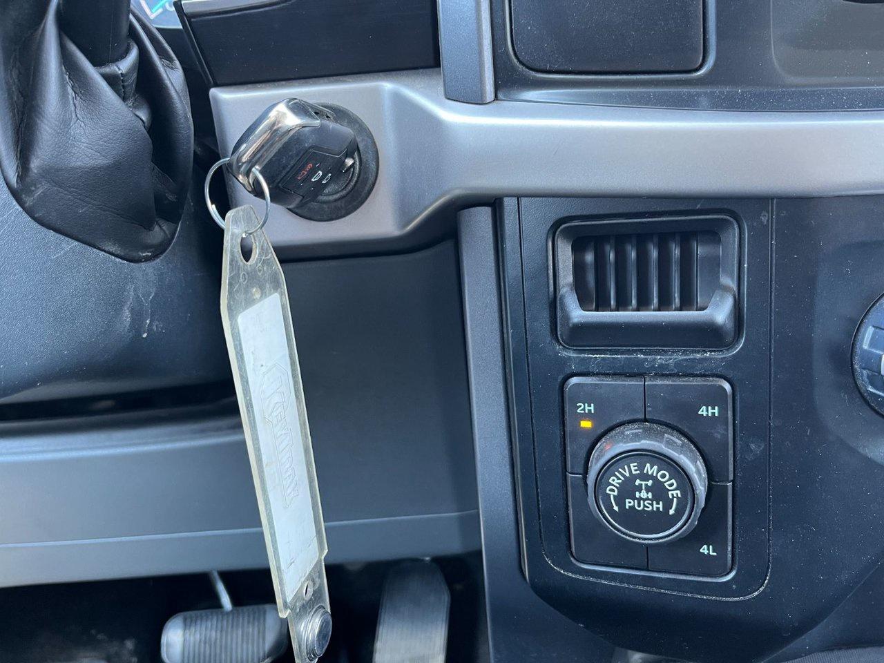 2022 Ford F-150 XLT 4WD SuperCab 6.5' Box Photo