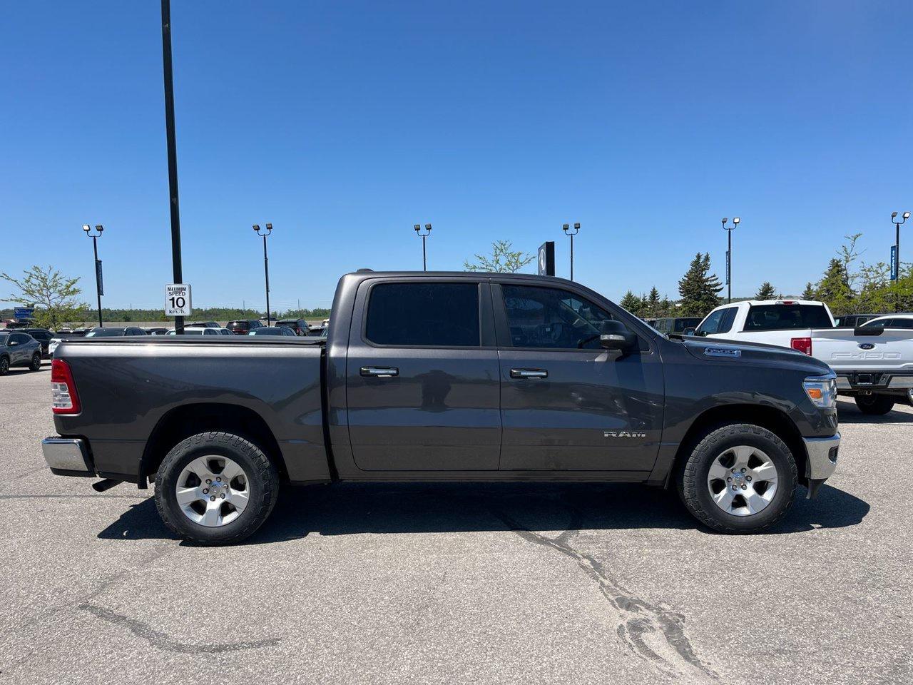2019 RAM 1500 Big Horn 4x4 Crew Cab 5'7 Box Photo4