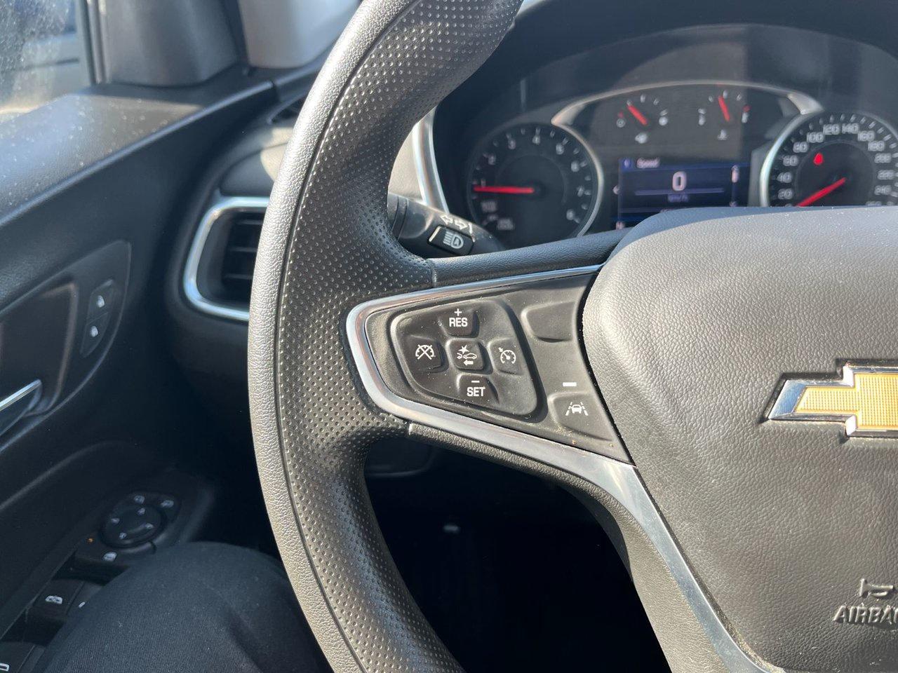 2022 Chevrolet Equinox AWD LT Photo