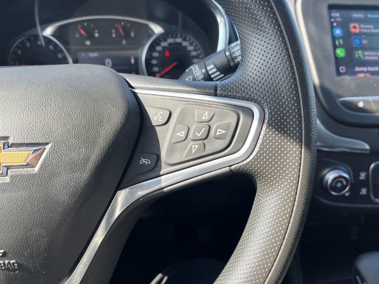 2022 Chevrolet Equinox AWD LT Photo