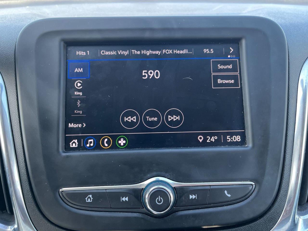 2022 Chevrolet Equinox AWD LT Photo
