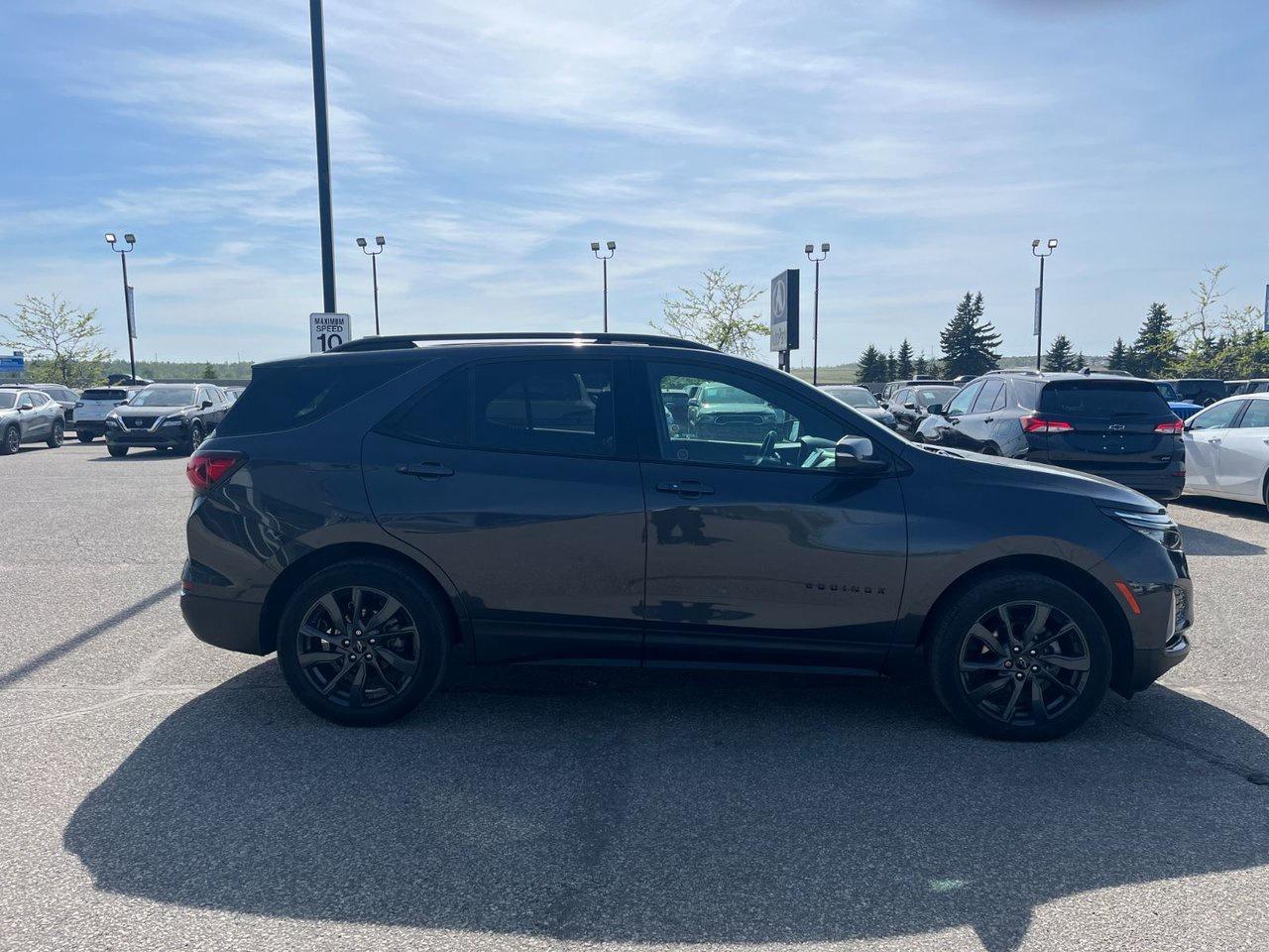 2022 Chevrolet Equinox AWD 4dr RS Photo4