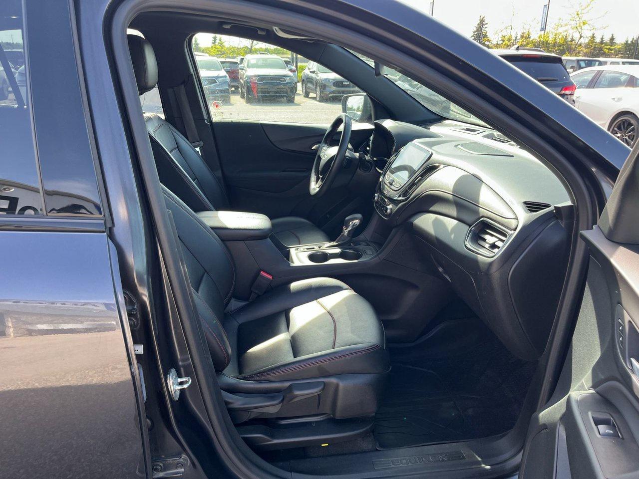 2022 Chevrolet Equinox AWD 4dr RS Photo