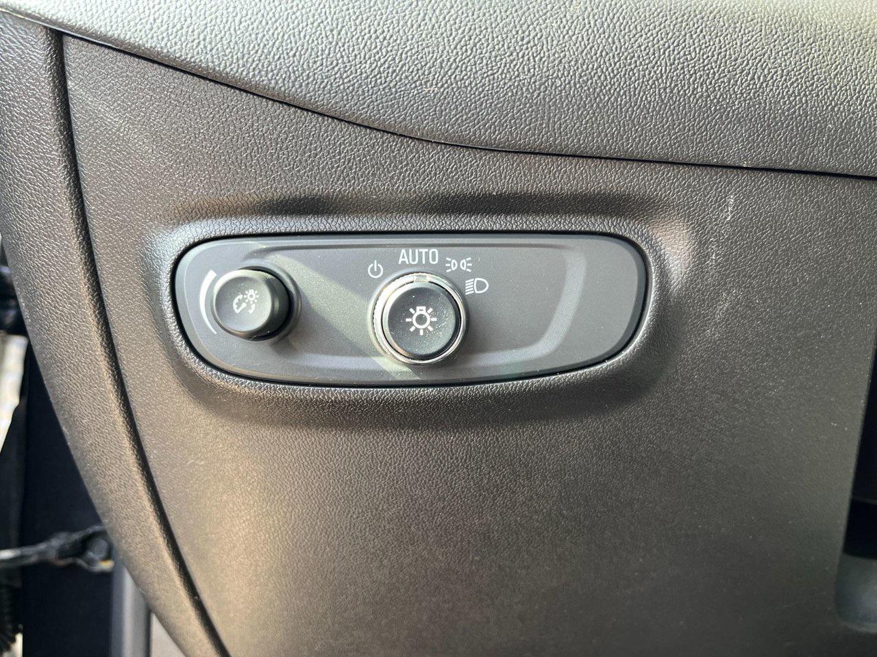 2022 Chevrolet Equinox AWD 4dr RS Photo
