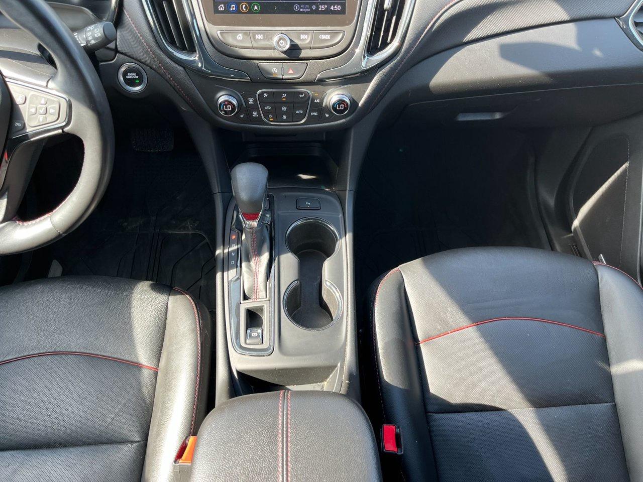 2022 Chevrolet Equinox AWD 4dr RS Photo