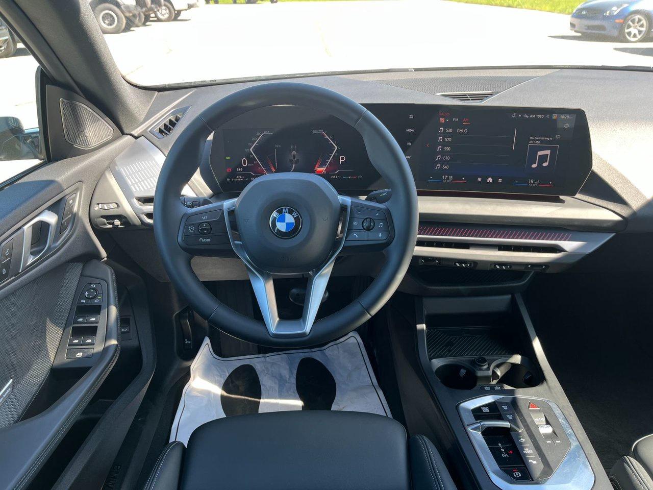 2025 BMW 2 Series 228i xDrive Photo