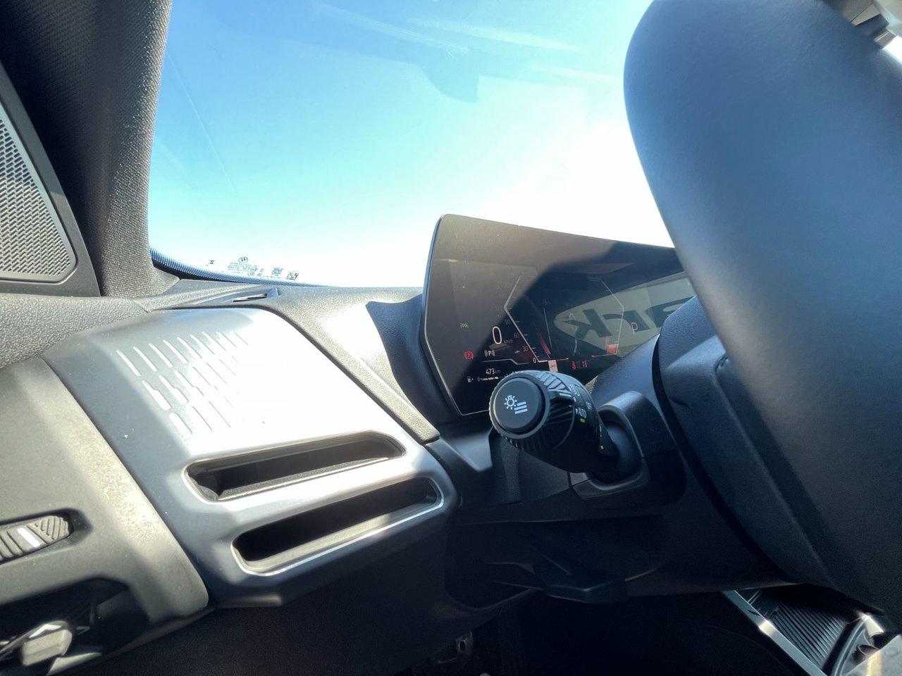 2025 BMW 2 Series 228i xDrive Photo