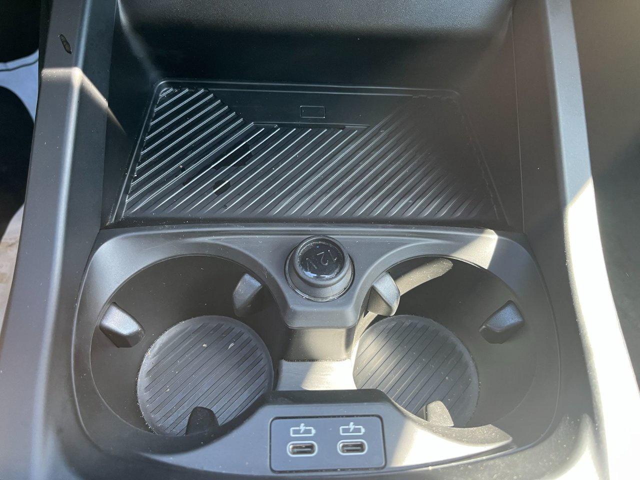 2025 BMW 2 Series 228i xDrive Photo