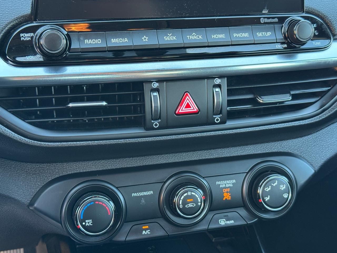 2020 Kia Forte EX+Lane Keep+ApplePlay+BSM+Heated Seats Photo