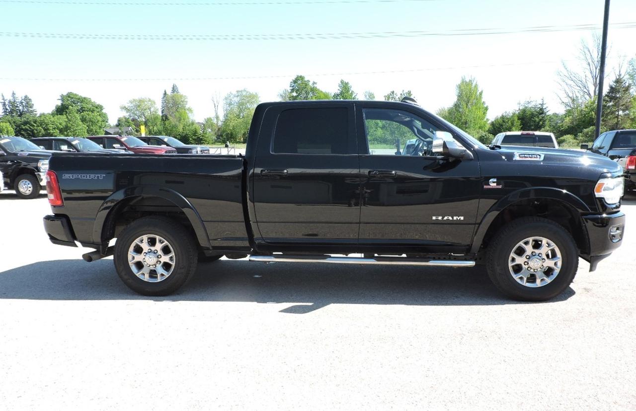 2019 RAM 2500 Laramie 6.7L Diesel 4X4 Leather Loaded 141000 KMS Photo3