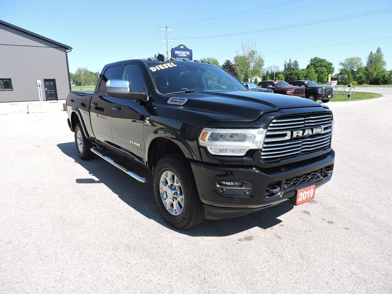 2019 RAM 2500 Laramie 6.7L Diesel 4X4 Leather Loaded 141000 KMS