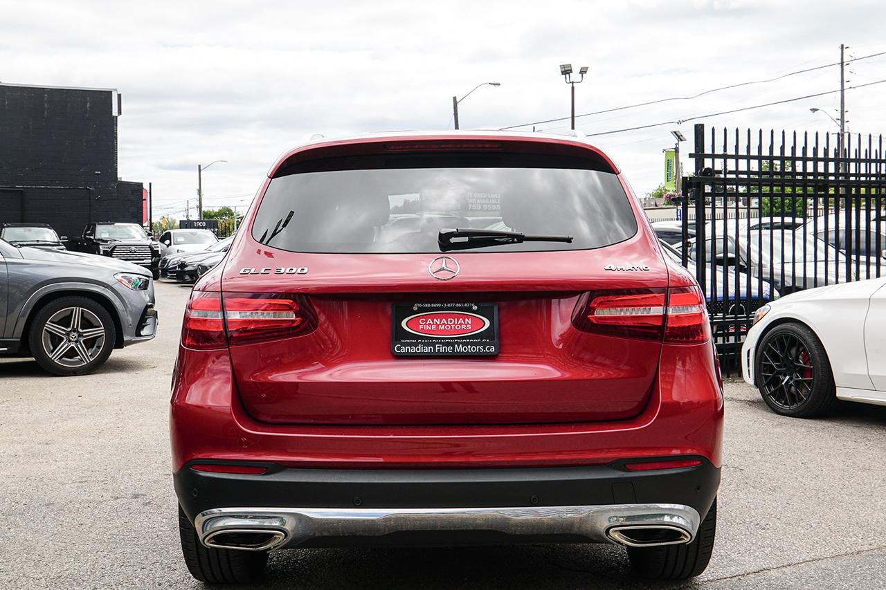 2018 Mercedes-Benz GLC-Class GLC 300 4MATIC |CLEAN CARFAX|PANO|NAVI|BSM| Photo4