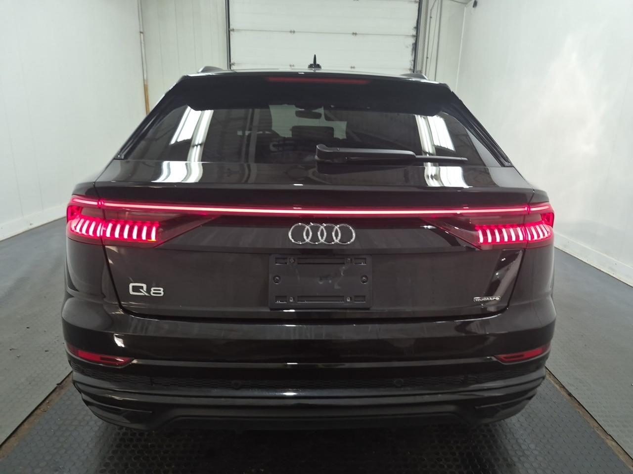 2022 Audi Q8 Technik 55 TFSI quattro |ONE OWNER|NAVI|WOOD TRIM| Photo3