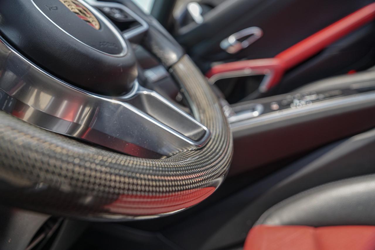 2019 Porsche 718 Boxster Roadster COUPE|CONVERTIBLE|RED INT|CAM| Photo