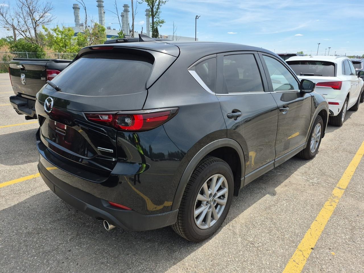 2025 Mazda CX-5 GS Photo