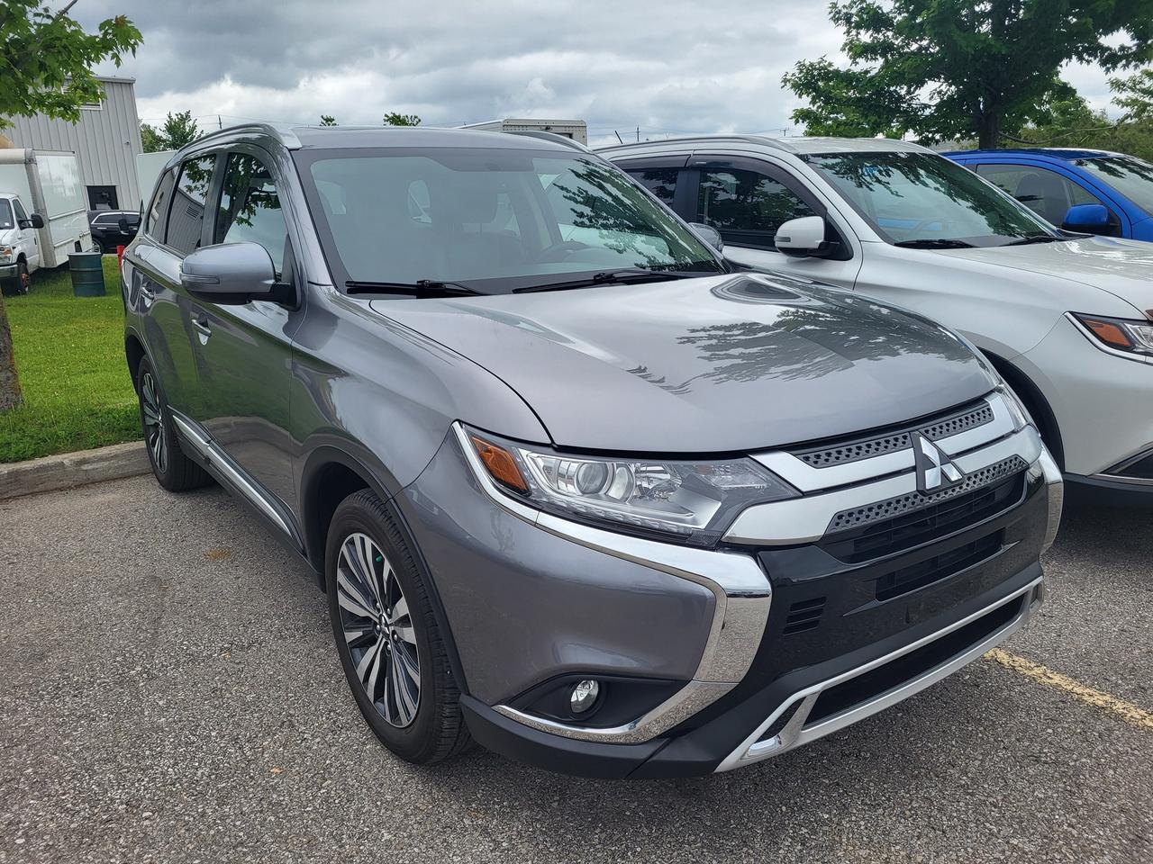 2020 Mitsubishi Outlander EX-L Photo2