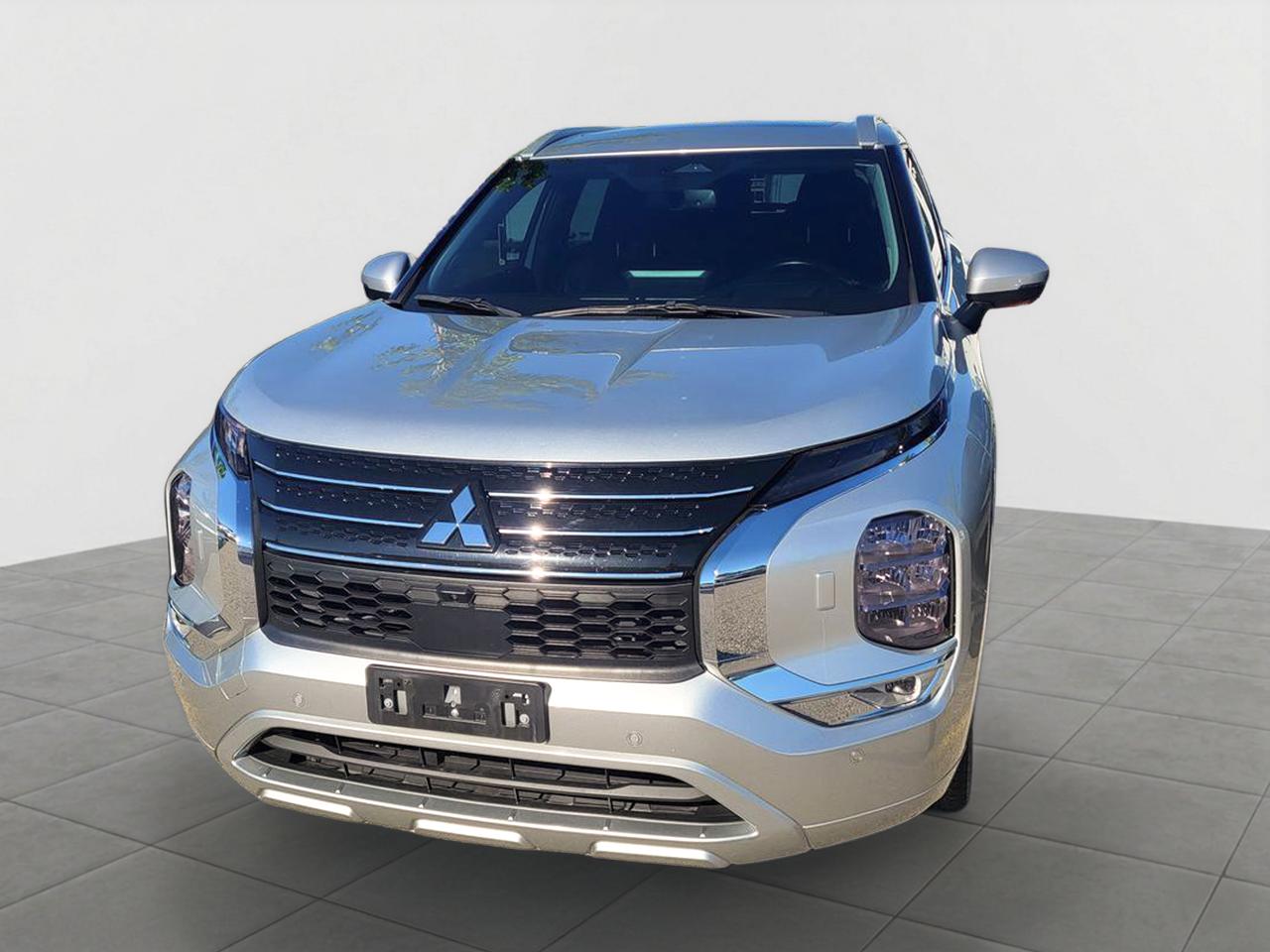 2022 Mitsubishi Outlander GT Photo