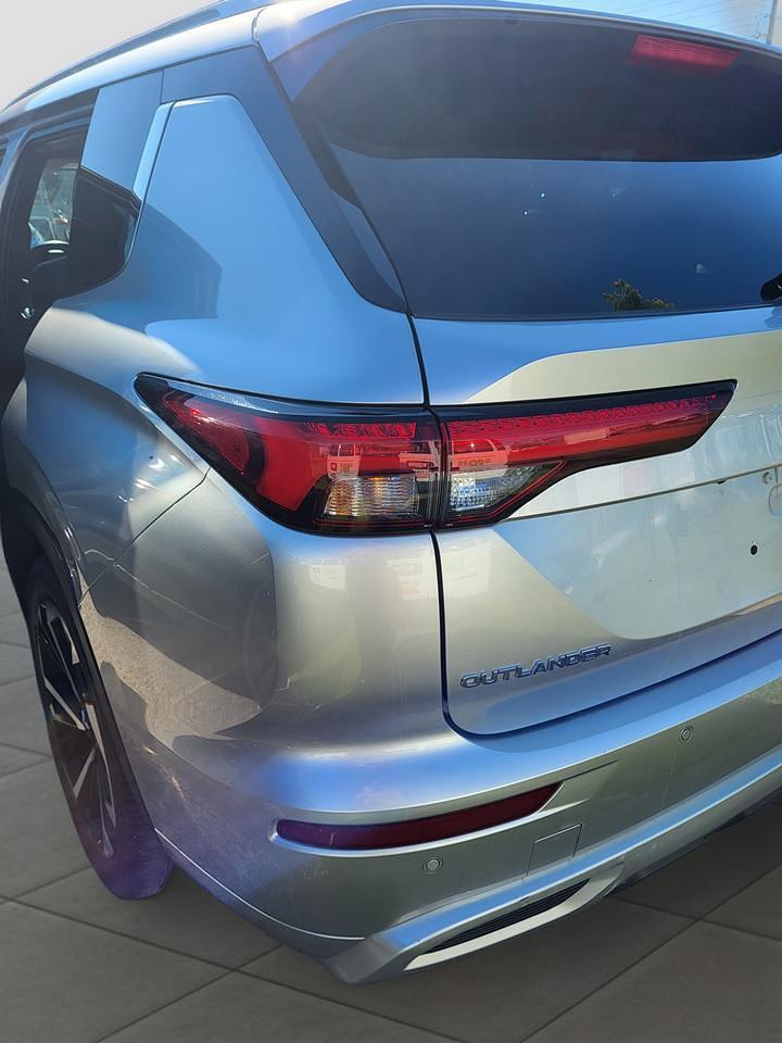 2022 Mitsubishi Outlander GT Photo