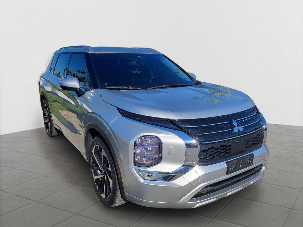 2022 Mitsubishi Outlander GT Photo