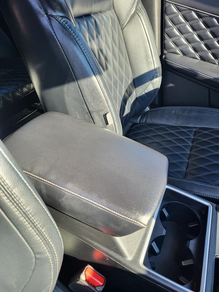 2022 Mitsubishi Outlander GT Photo