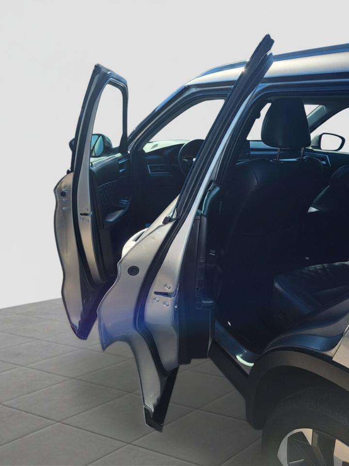 2022 Mitsubishi Outlander GT Photo