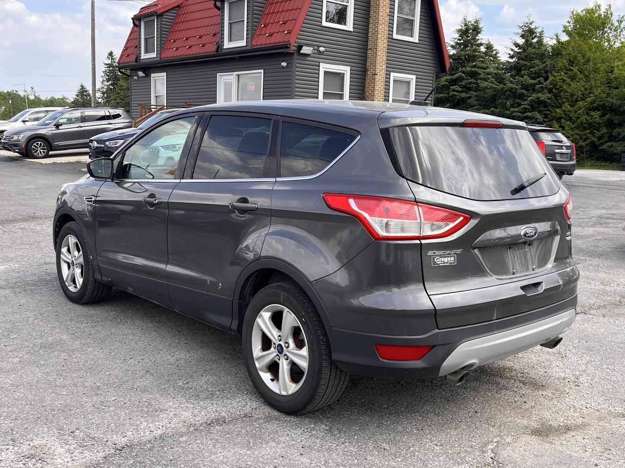 2015 Ford Escape SE Photo4