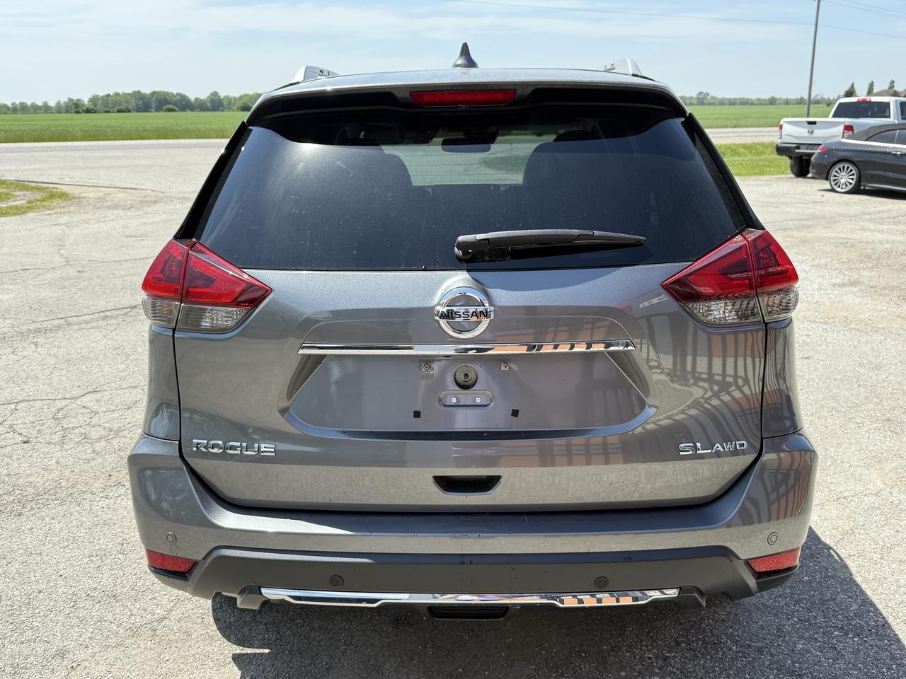 2019 Nissan Rogue S | Navigation | Backup Camera | Sunroof Photo3