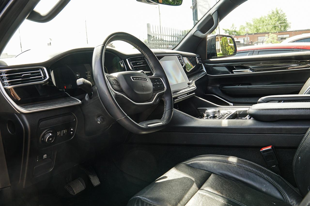 2022 Jeep Wagoneer Series III 4X4 |CLEAN CARFAX|7PASS|NAVI|PANO| Photo