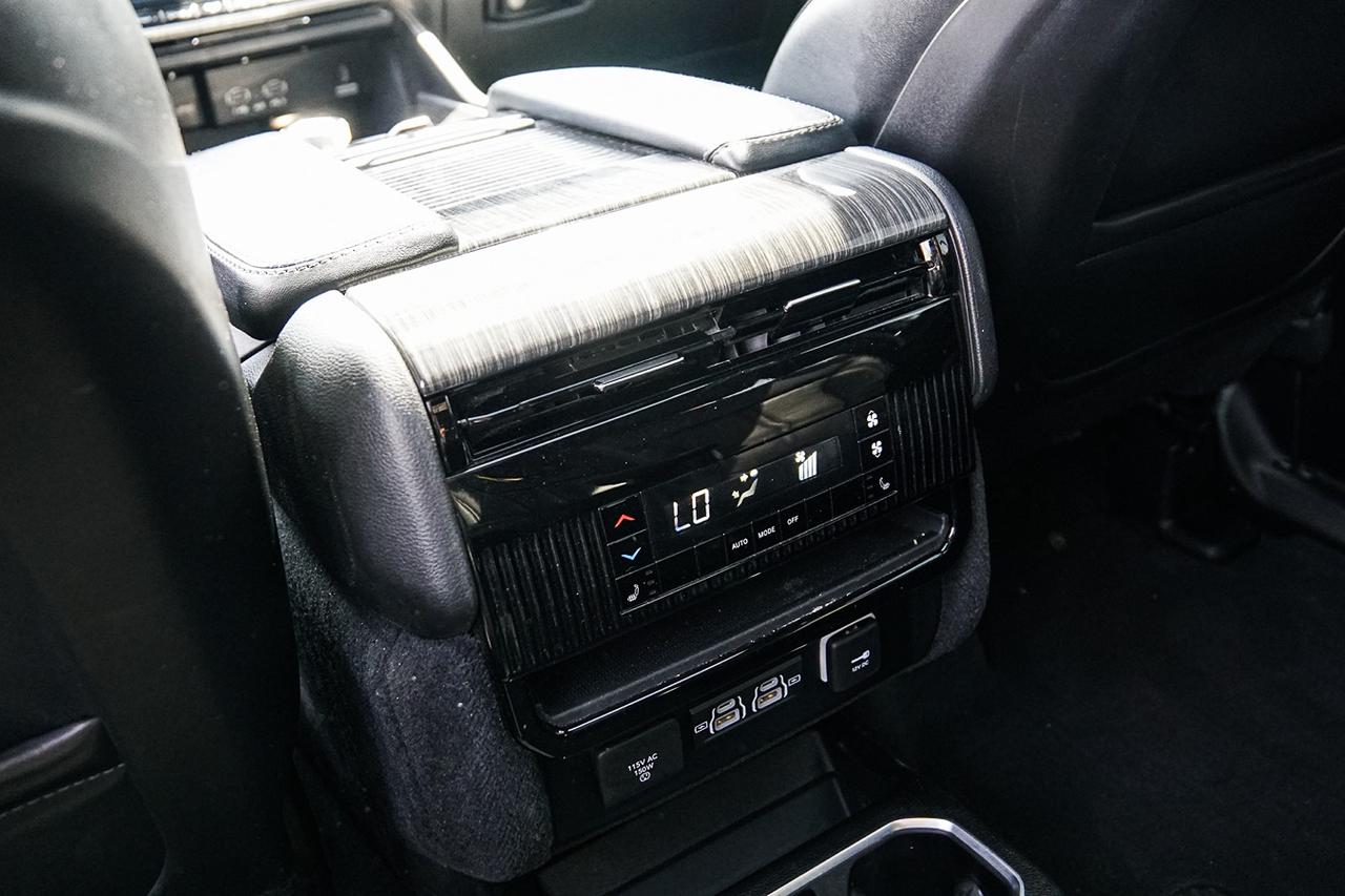 2022 Jeep Wagoneer Series III 4X4 |CLEAN CARFAX|7PASS|NAVI|PANO| Photo
