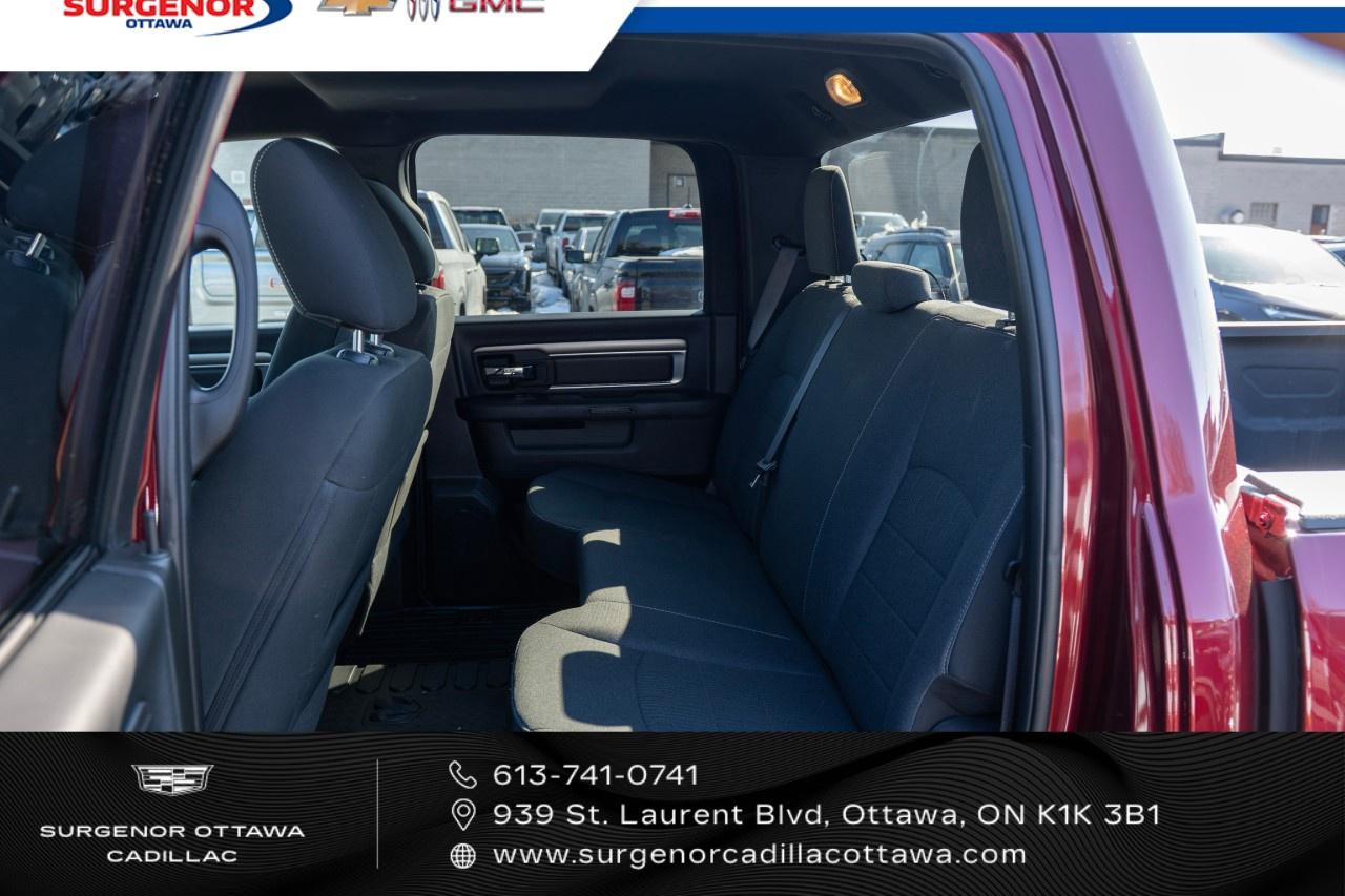 2021 RAM 1500 Classic WARLOCK 4X4 CREW CAB 5'7" BOX Photo