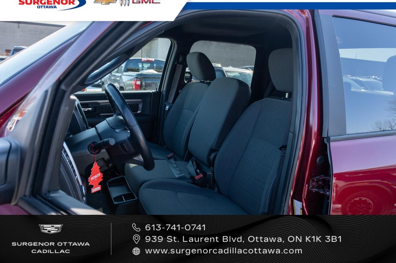 2021 RAM 1500 Classic WARLOCK 4X4 CREW CAB 5'7" BOX Photo