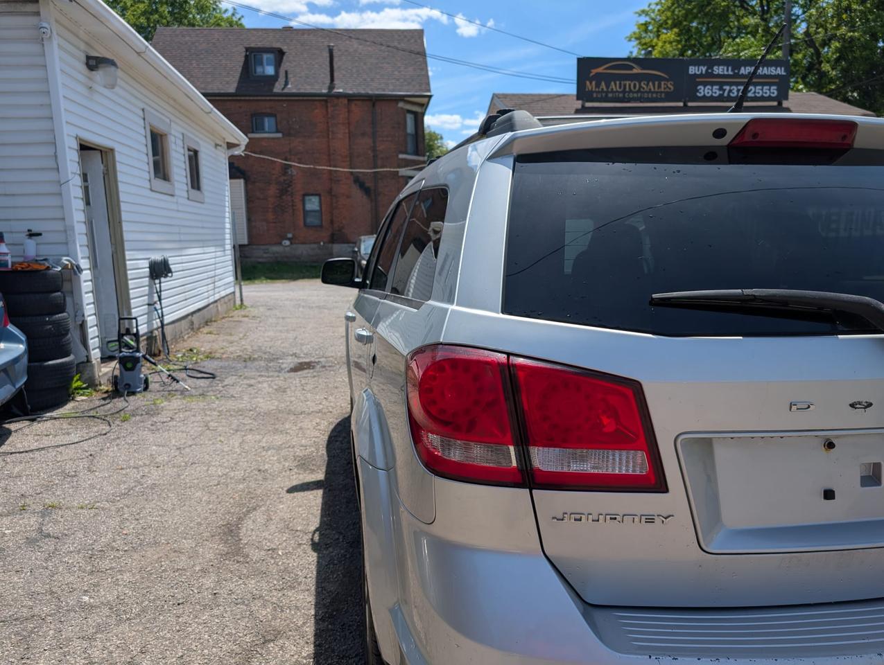 2012 Dodge Journey SXT Photo3