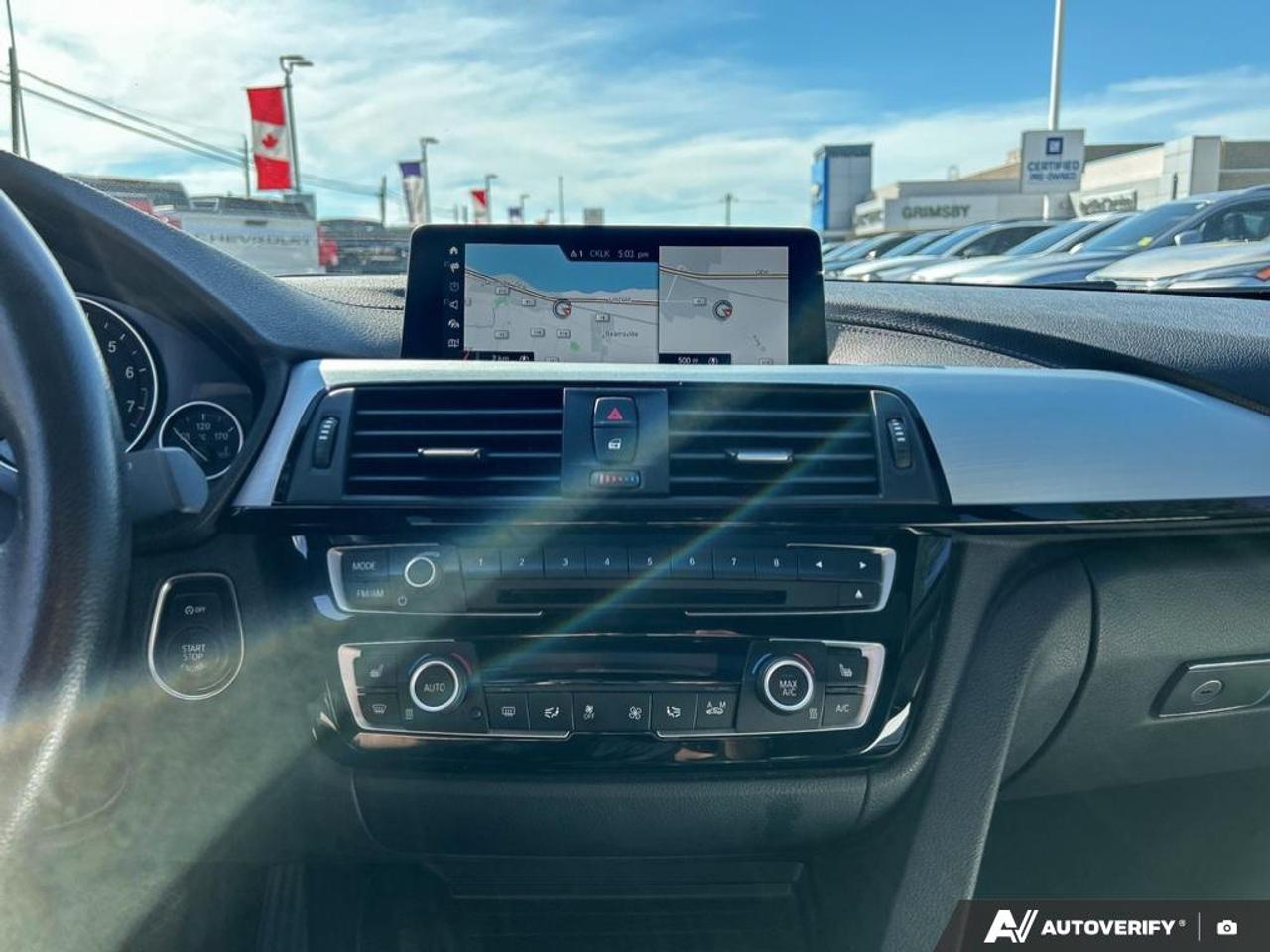 2018 BMW 330 i xDrive POWER SUNROOF | NO ACCIDNETS | NAVIGATION |  HEATE Photo