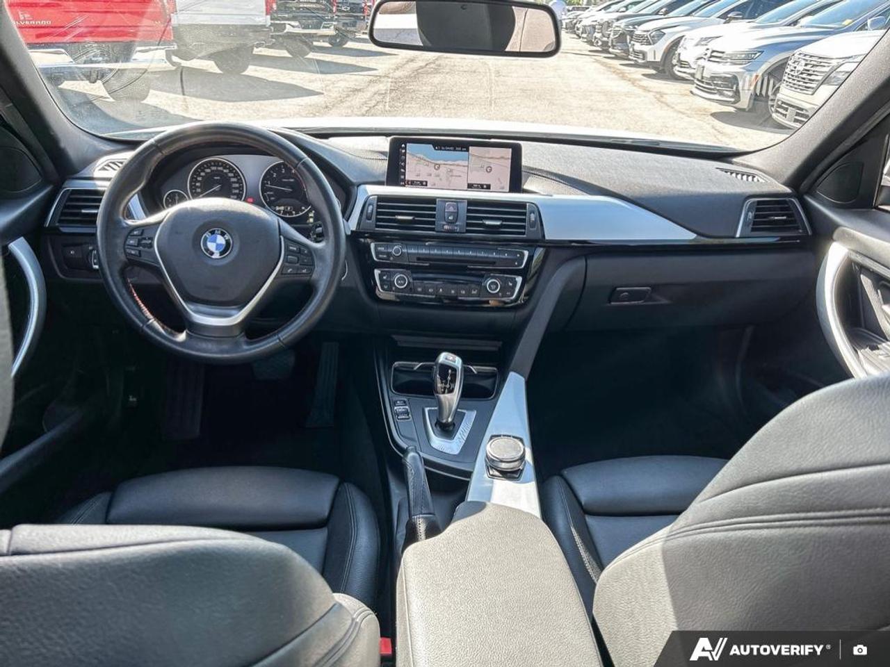 2018 BMW 330 i xDrive POWER SUNROOF | NO ACCIDNETS | NAVIGATION |  HEATE Photo