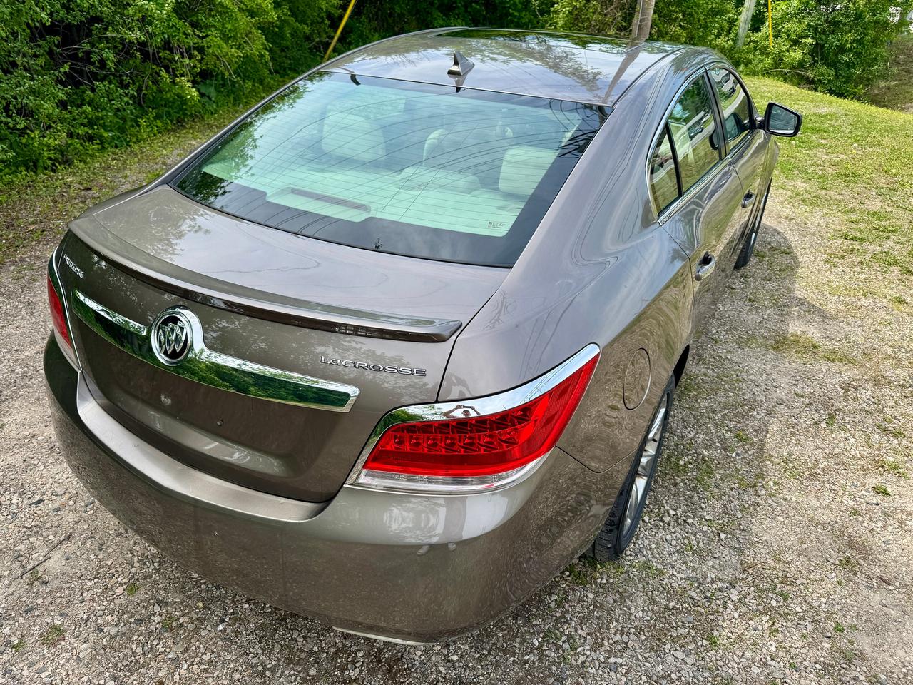 2012 Buick LaCrosse Convenience Photo4