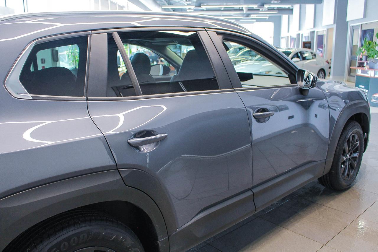 2025 Mazda CX-50 GS-L HEATED FRONT SEATS/STEERING WHEEL - LEATHERETTE UPHOLSTERY - CLEAN CARFAX Photo4