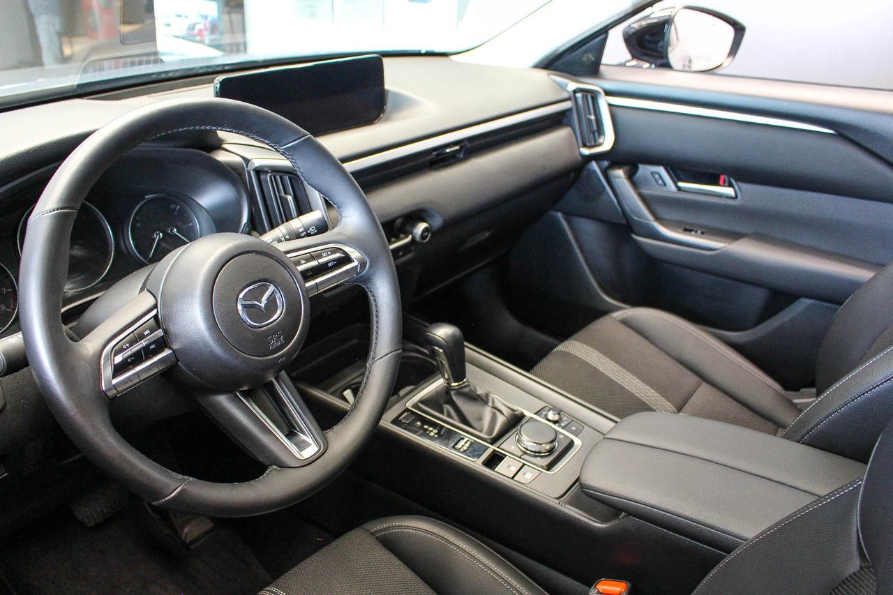 2025 Mazda CX-50 GS-L HEATED FRONT SEATS/STEERING WHEEL - LEATHERETTE UPHOLSTERY - CLEAN CARFAX Photo