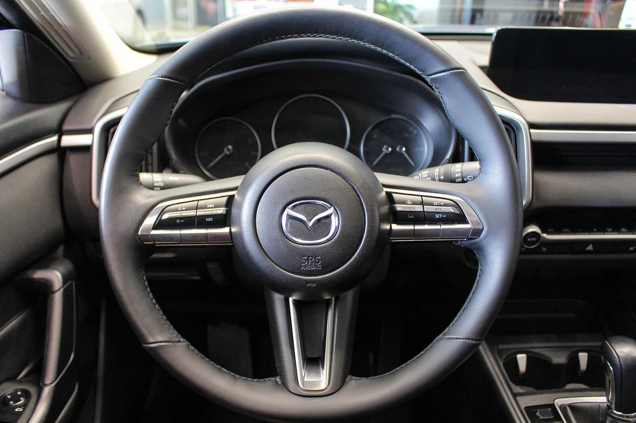 2025 Mazda CX-50 GS-L HEATED FRONT SEATS/STEERING WHEEL - LEATHERETTE UPHOLSTERY - CLEAN CARFAX Photo
