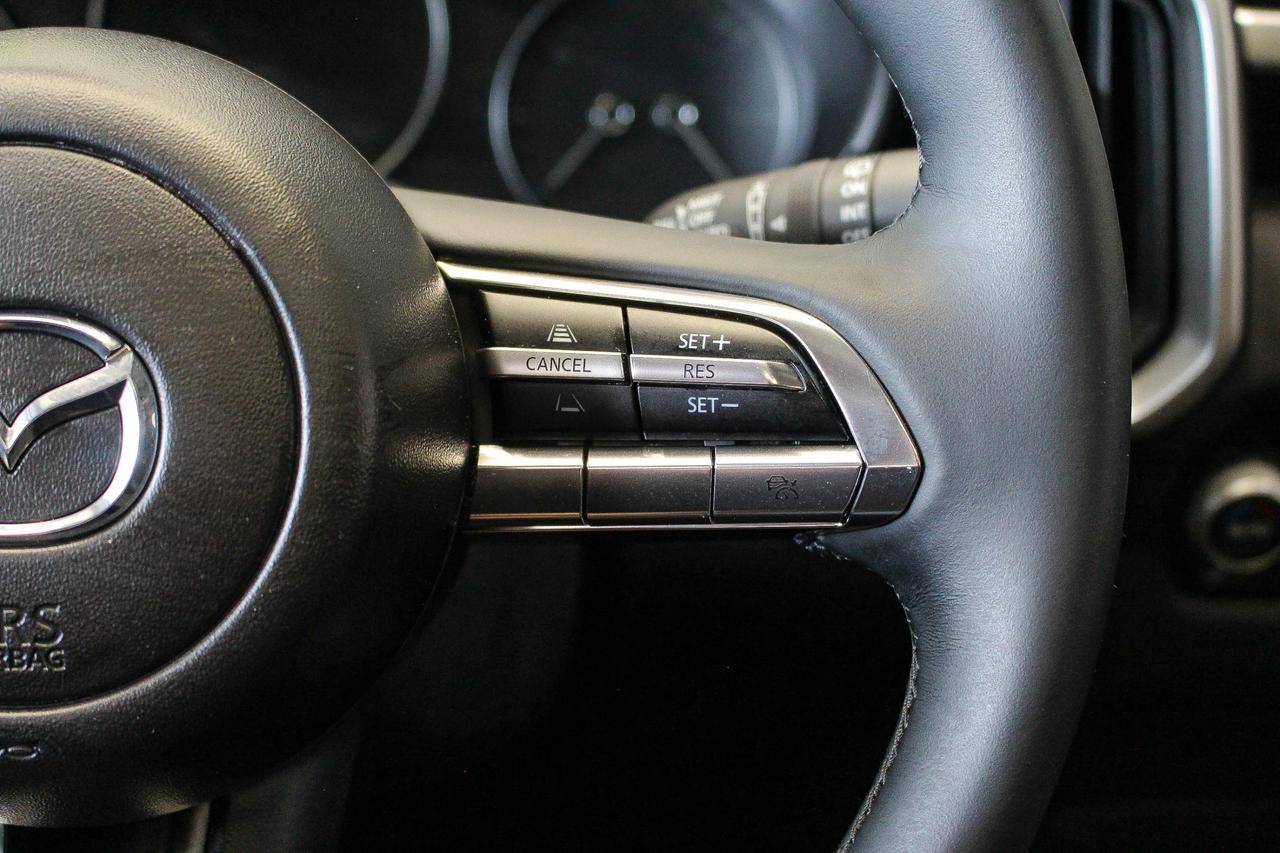 2025 Mazda CX-50 GS-L HEATED FRONT SEATS/STEERING WHEEL - LEATHERETTE UPHOLSTERY - CLEAN CARFAX Photo