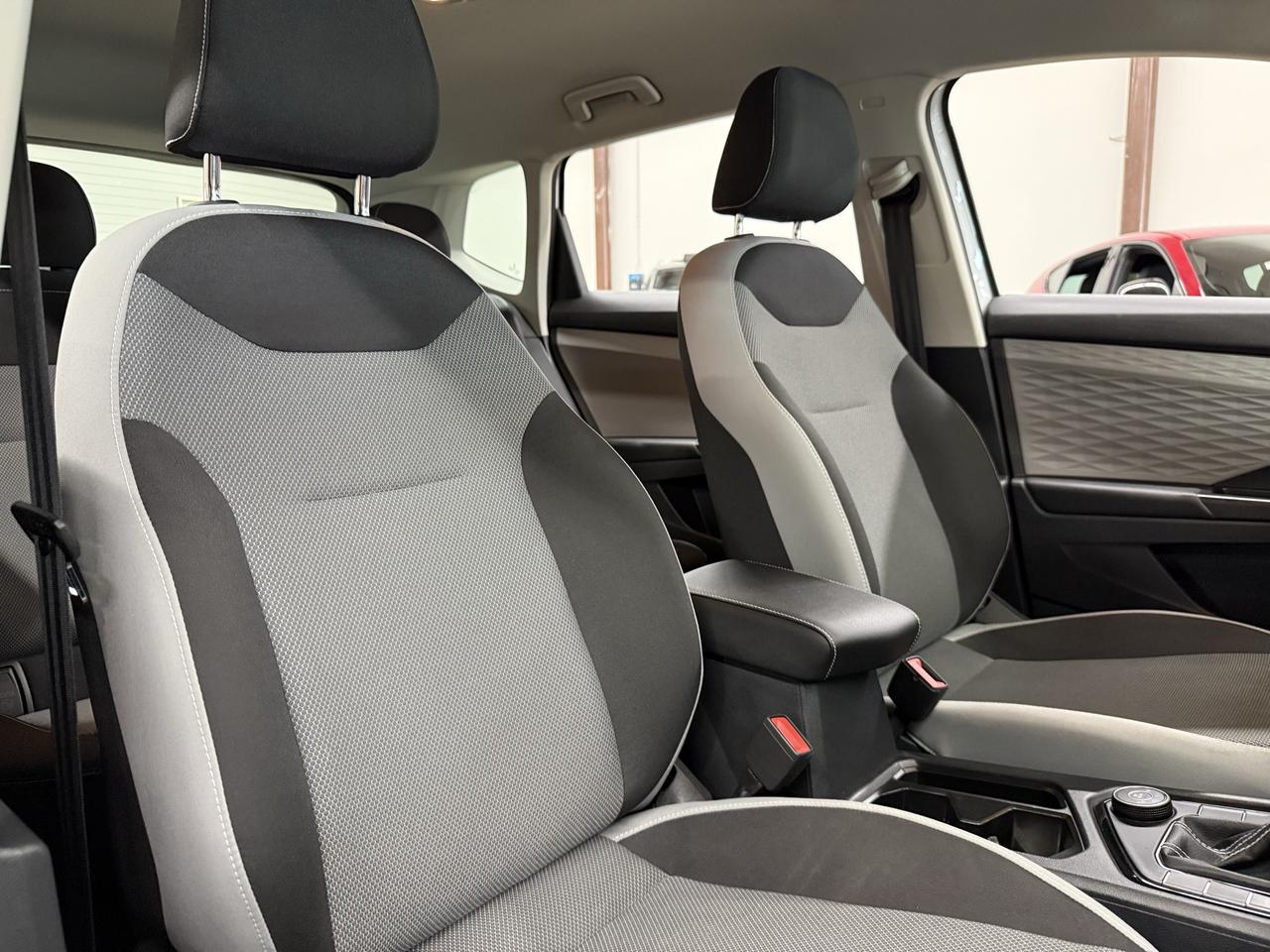 2023 Volkswagen Taos Trendline Photo