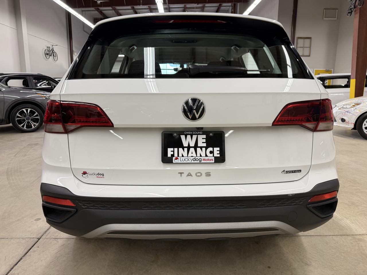 2023 Volkswagen Taos Trendline Photo