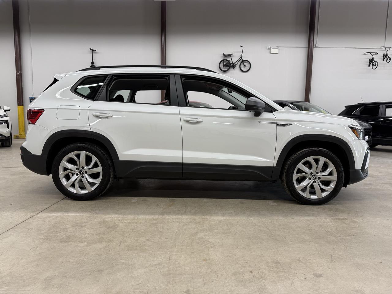 2023 Volkswagen Taos Trendline Photo