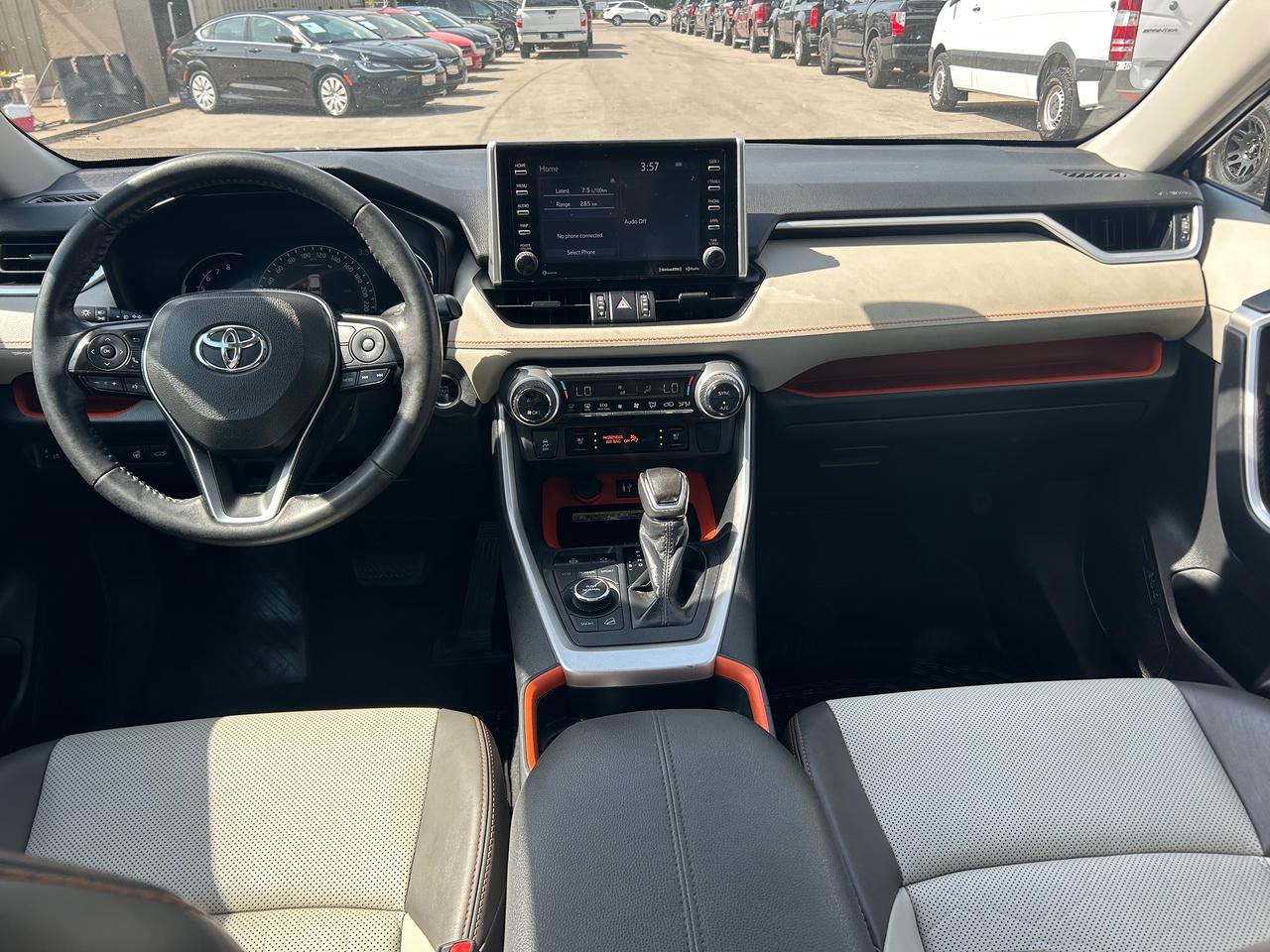 2019 Toyota RAV4 TRAIL Photo