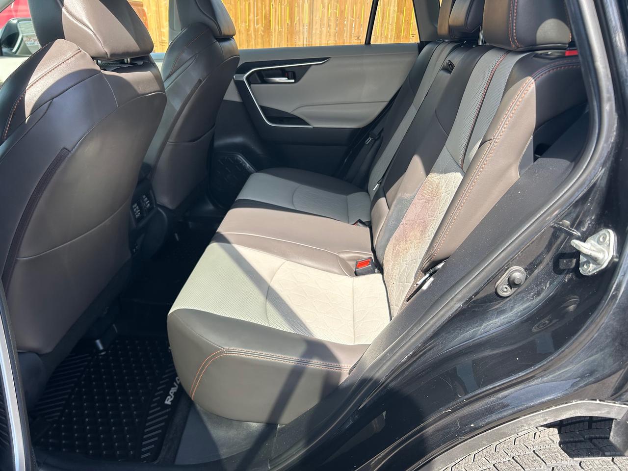 2019 Toyota RAV4 TRAIL Photo