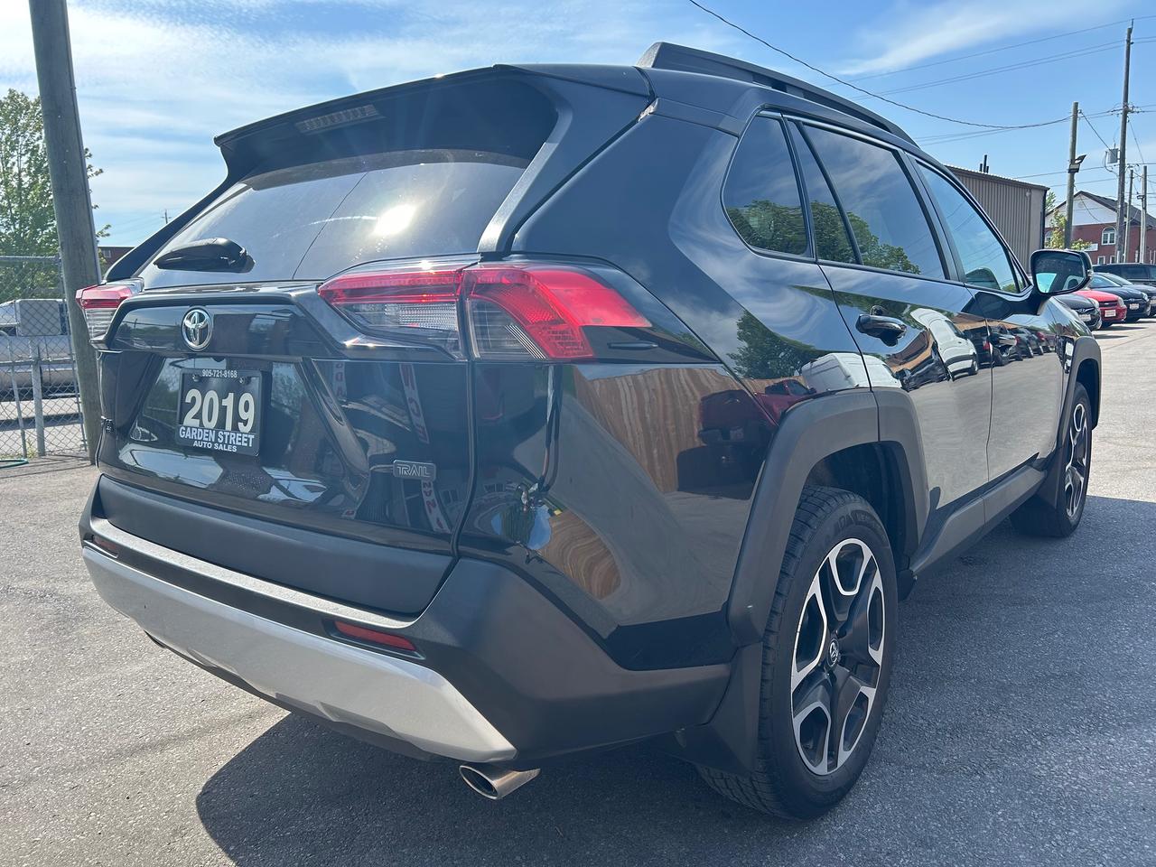 2019 Toyota RAV4 TRAIL Photo