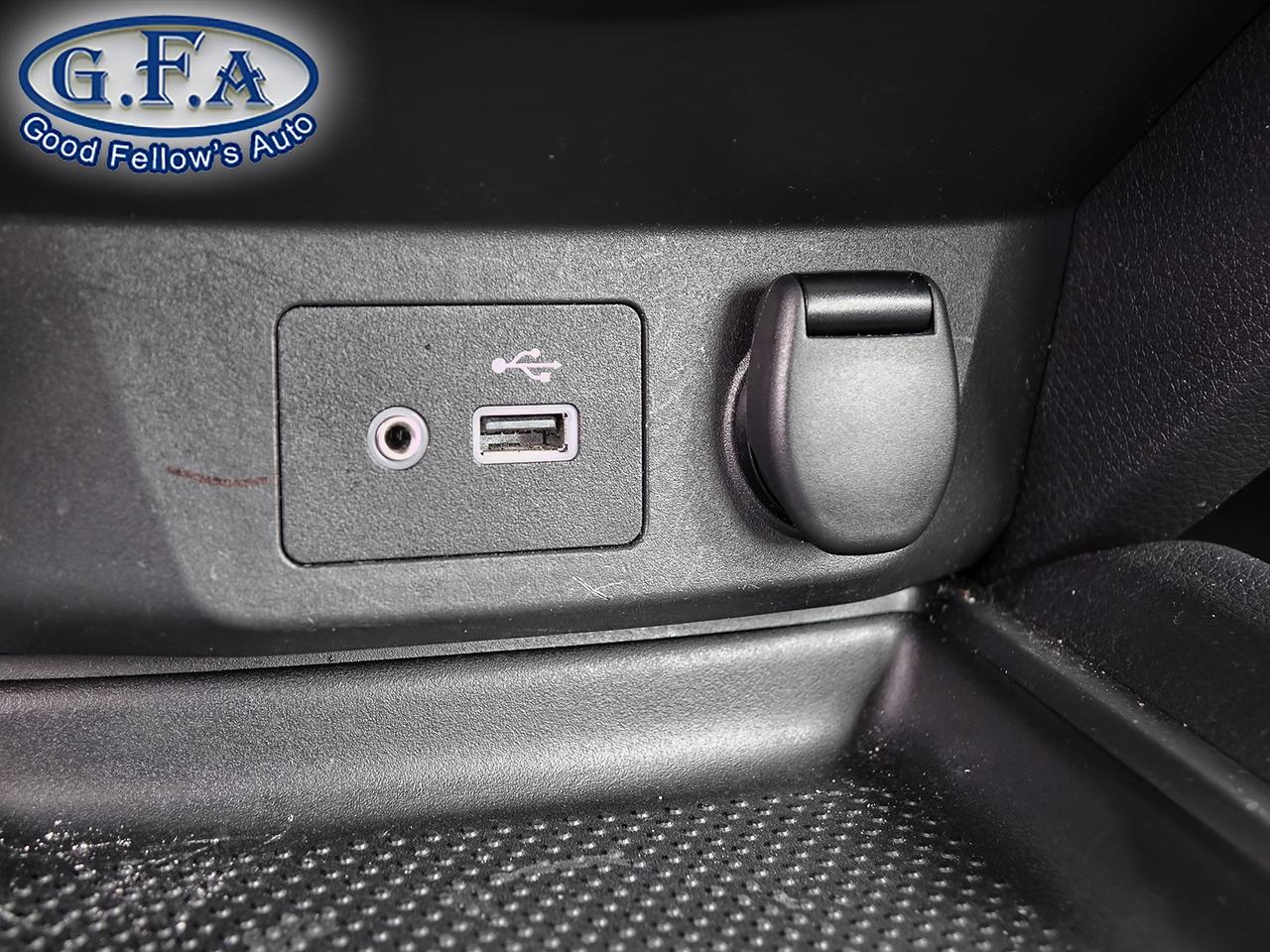 2018 Nissan Rogue S MODEL, AWD, HEATED SEATS, REARVIEW CAMERA, BLIND Photo