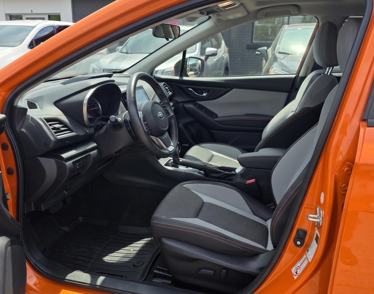 2019 Subaru Crosstrek SPORT / NO ACCIDENTS / ROOF / HTD SEATS / PWR SEAT Photo3
